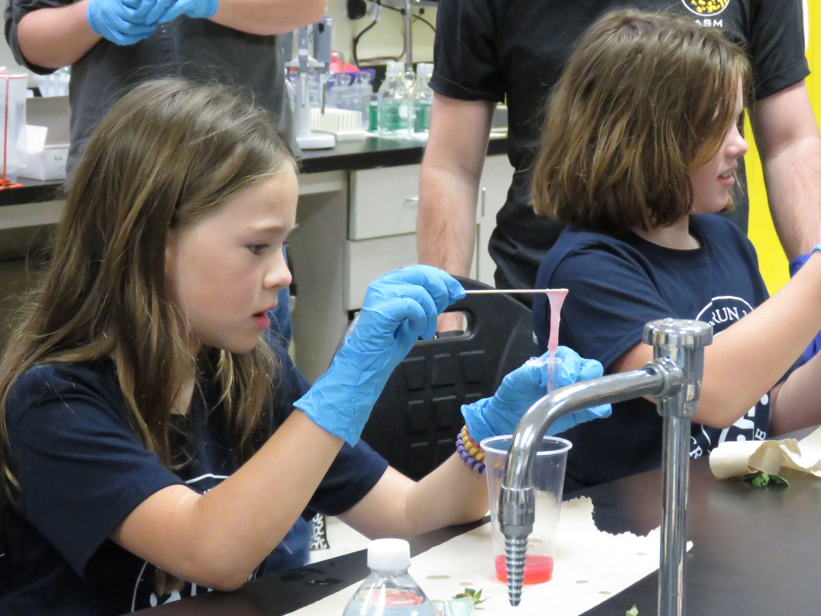 UCF's STEM Day sparks interest in more females